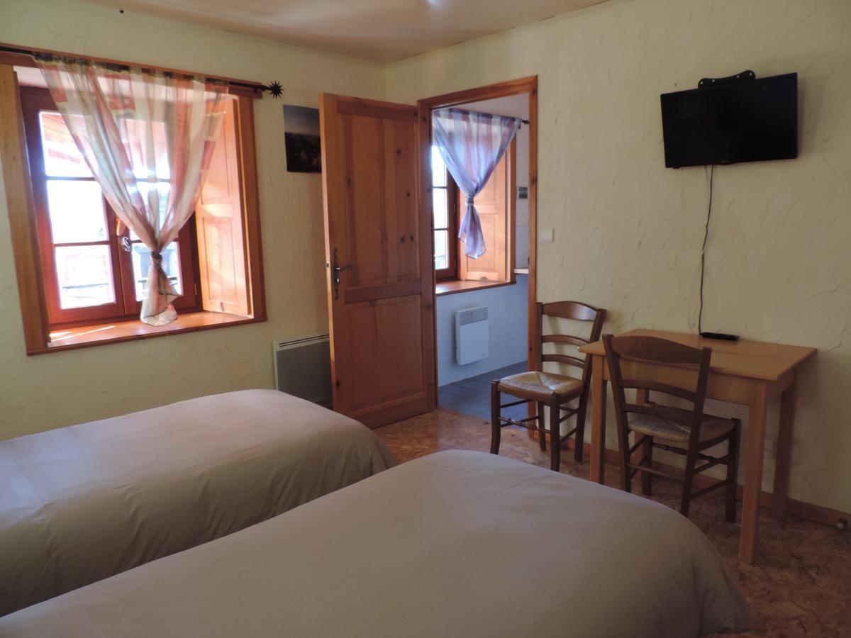 Auberge Du Brabant Chez Titof Roche-en-Regnier 외부 사진